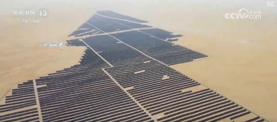 塔克拉玛干沙漠最大光伏电站发电破3亿度 塔克拉玛干沙漠最大光伏电站发电破3亿度