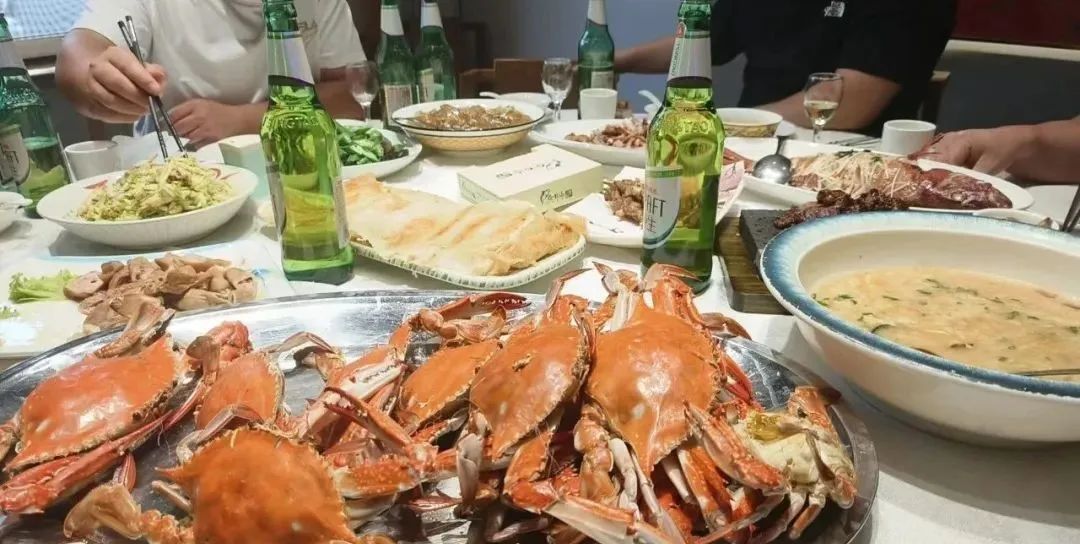 批发价35元一斤！7万斤“秒光”！青岛人等了一年的它，终于上桌了……