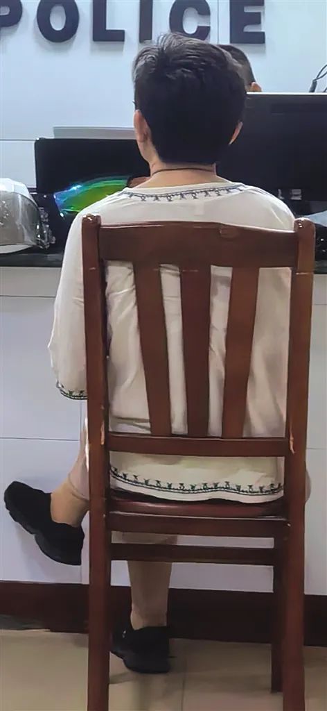 女子想让儿子进国企，托人打点关系，花了8万两次都落选……警方介入调查