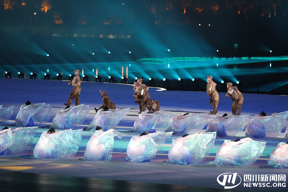 说唱俑、鸽子花、太阳神鸟……成都世运会开幕式里有多少巴蜀文化“彩蛋”？