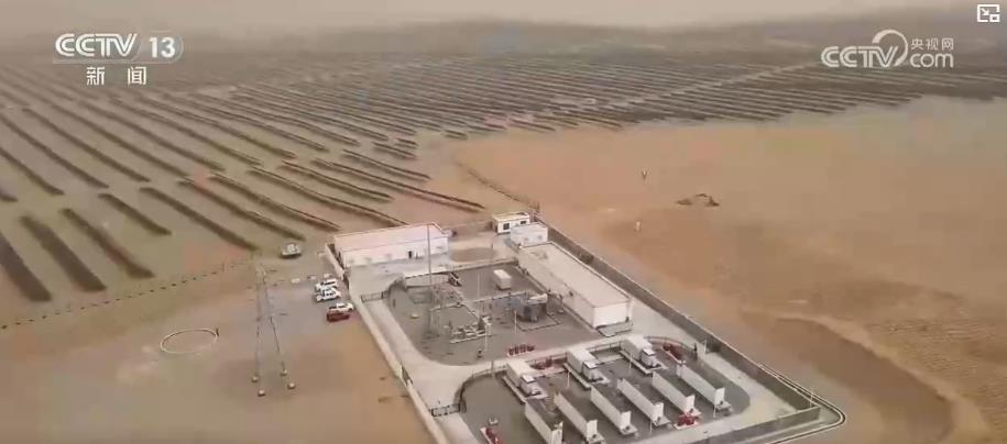 塔克拉玛干沙漠最大光伏电站发电破3亿度 塔克拉玛干沙漠最大光伏电站发电破3亿度