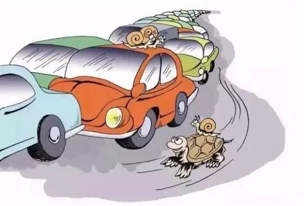 如何“变道并线”才安全？掌握这些技巧！