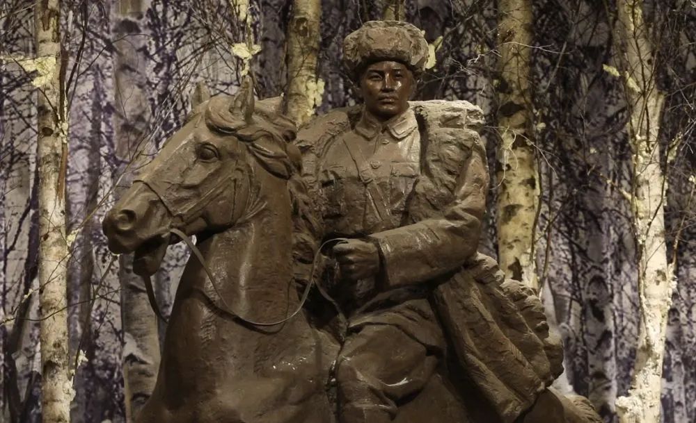 为何牺牲60多年后，他的颅骨才被找到？