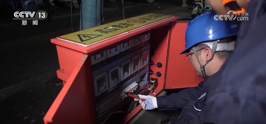 “乡超”、古城游、美景+美食……文旅“流量”燃动消费“嘉年华”