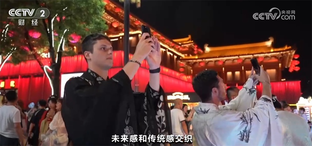 免签“朋友圈”不断扩容 入境“流量”不断转化为拉动经济增长消费“留量”