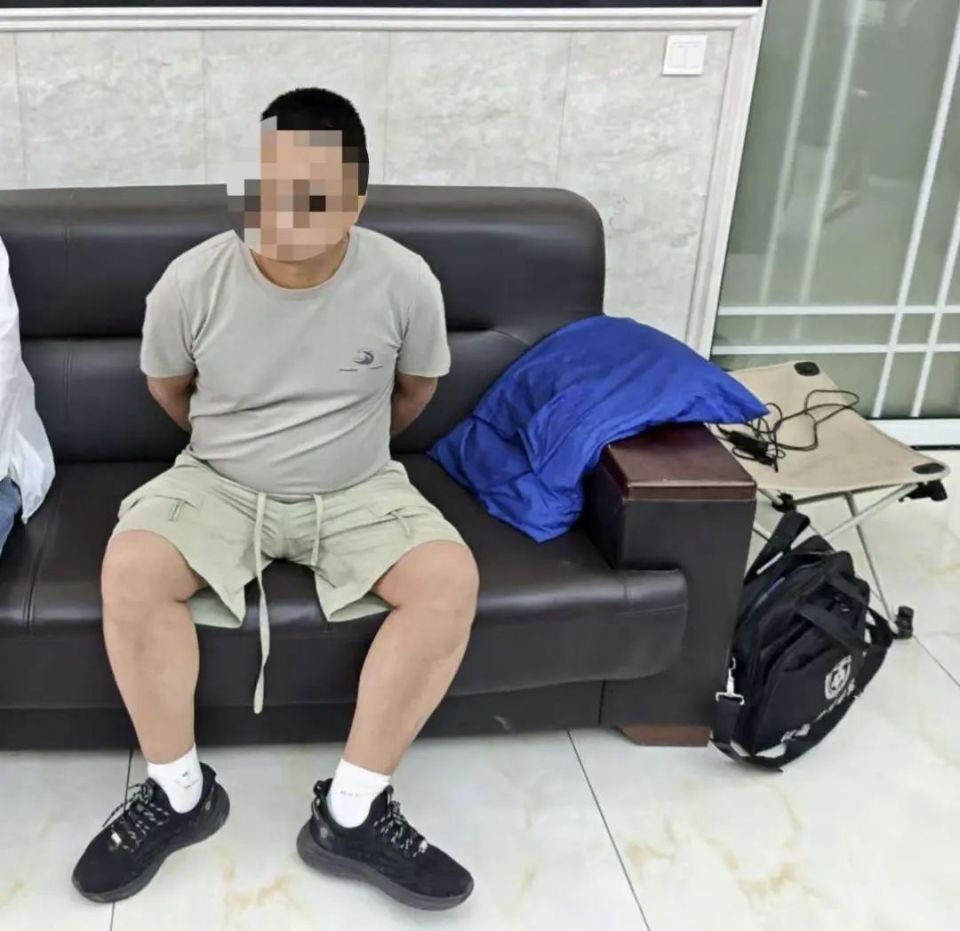 “女主播喊我‘张总’‘宝贝’，慢慢我就迷失了！”小伙为打赏女主播诈骗百余万元