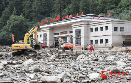 现场报道|甘肃榆中山洪灾害救援正在进行 多部门协同全力安置受灾群众恢复保障 现场报道|甘肃榆中山洪灾害救援正在进行 多部门协同全力安置受灾群众恢复保障