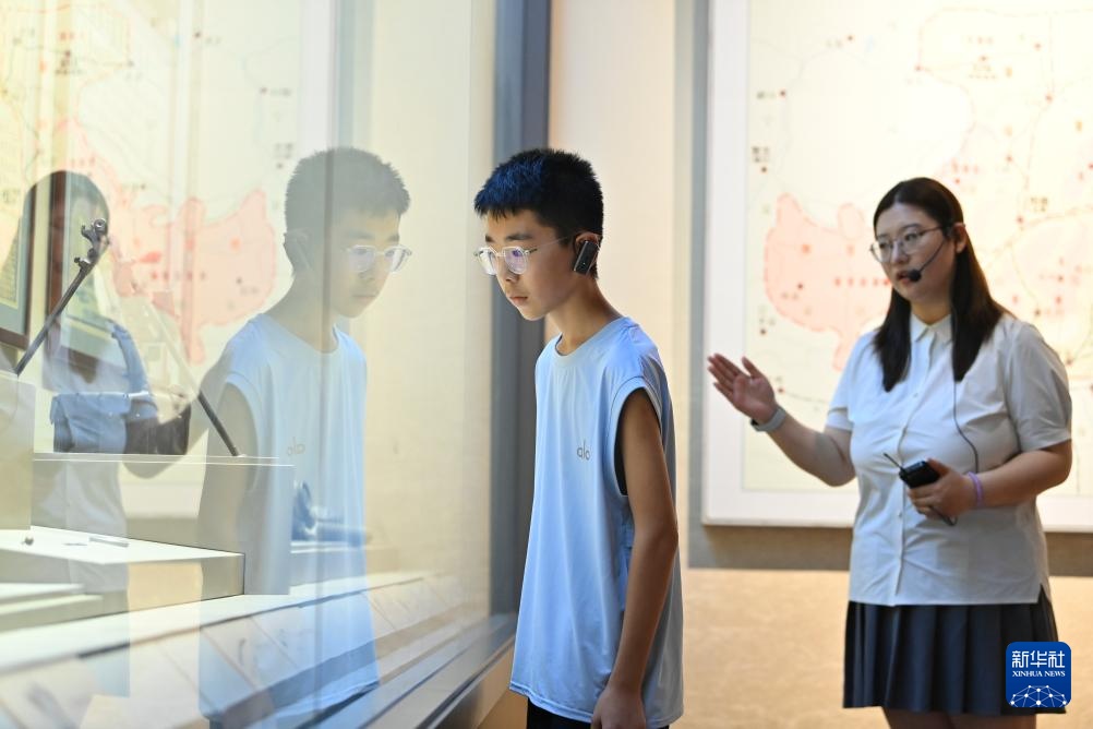 “00后”讲解员甄睿：将红色故事讲给更多人听