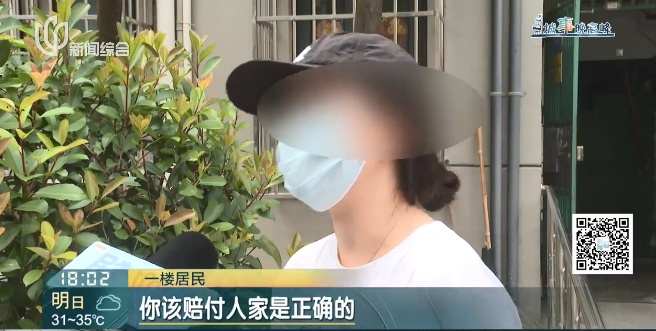 “你有毛病是不是？”上海女子遭邻居上门辱骂、踢踹铁门！警方介入，原因搞清了