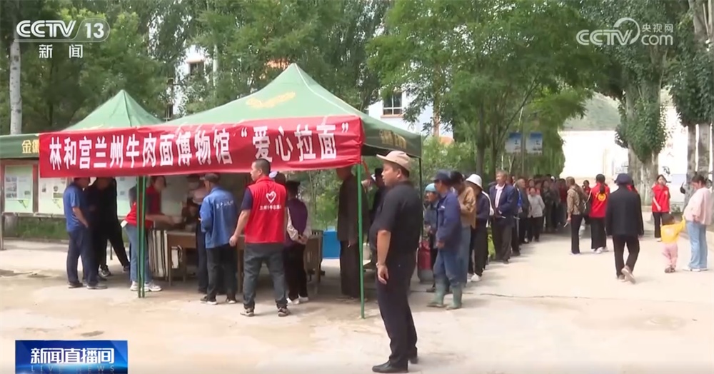 “吃、穿、住、医”等环节细致入微 探访榆中县第三中学集中安置点