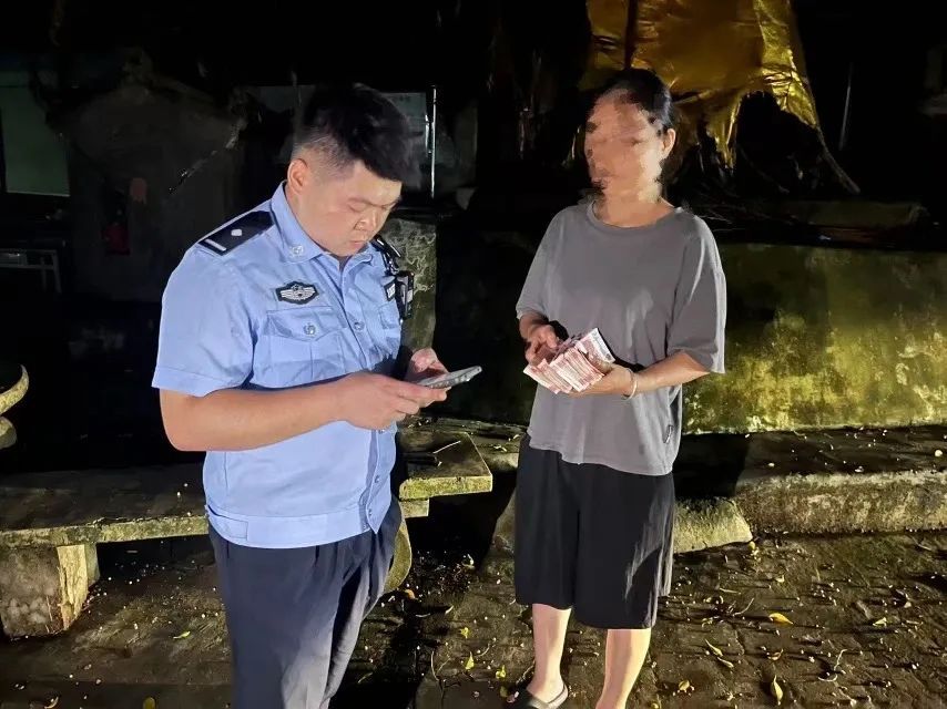 帅气“军官”发来一条好友申请……小心陷阱! 帅气“军官”发来一条好友申请……小心陷阱!