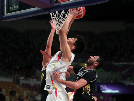 中国男篮亚洲杯小组赛三连胜收官