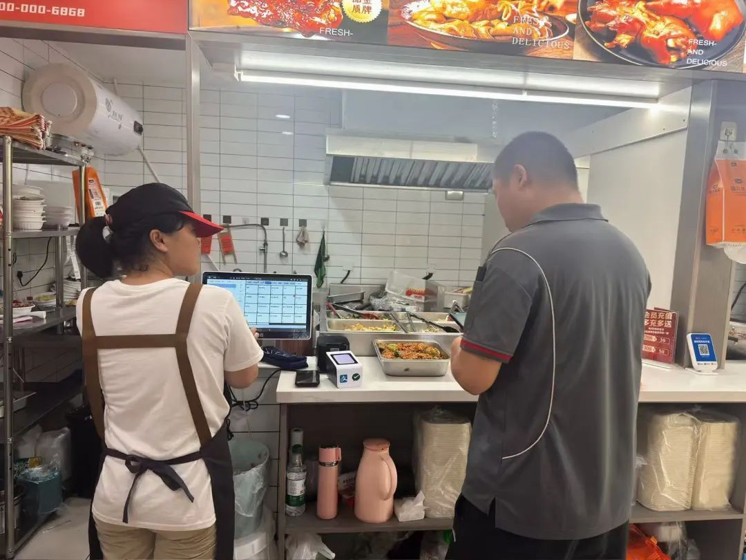 宁波这家不起眼的小餐馆，一句“有困难”，就能吃上免费饭