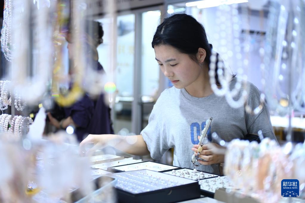 活力中国调研行｜诸暨山下湖镇：“珠”光宝气的珍珠小镇