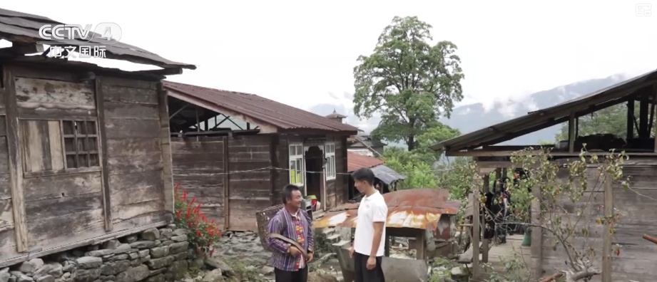 “公路一通天地宽”！墨脱新生代用互联网思维重写这片土地故事