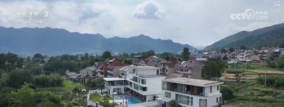 “清爽”文旅燃动暑期“热”经济 “网红”项目激活“逗留型旅游”活力