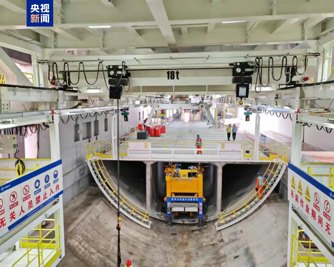 双线掘进!海太长江隧道左线今天盾构机始发 双线掘进!海太长江隧道左线今天盾构机始发