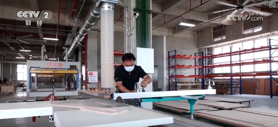 买！买！买！国产家具凭“硬核产业链+高时效交货服务+过硬产品”圈粉海外消费者