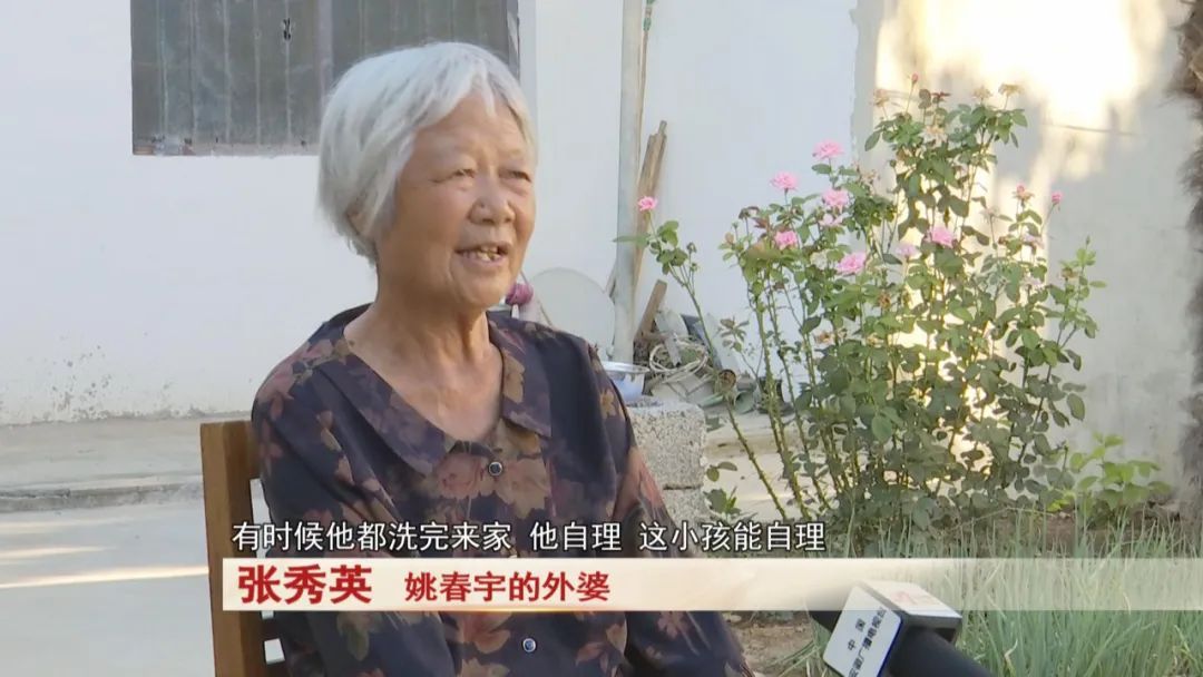 少年蜗居出租屋12年，高考考出590分！他的故事让人心疼又敬佩！