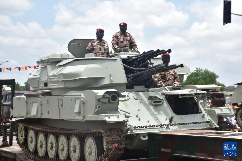 乍得举行庆祝独立65周年活动