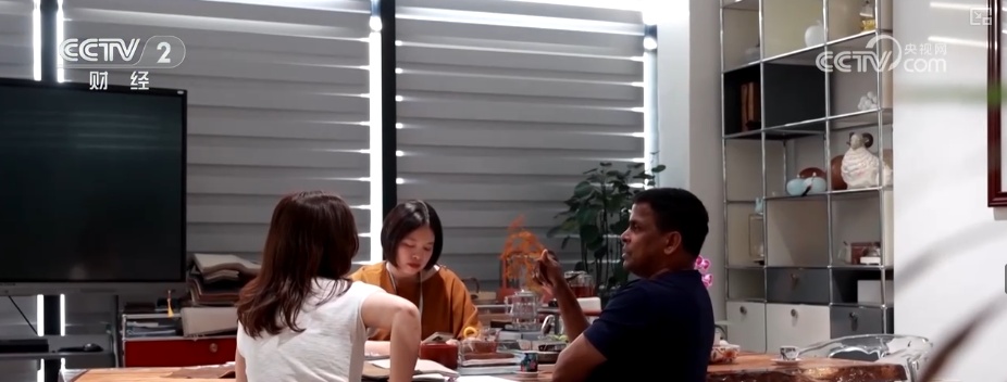 买！买！买！国产家具凭“硬核产业链+高时效交货服务+过硬产品”圈粉海外消费者