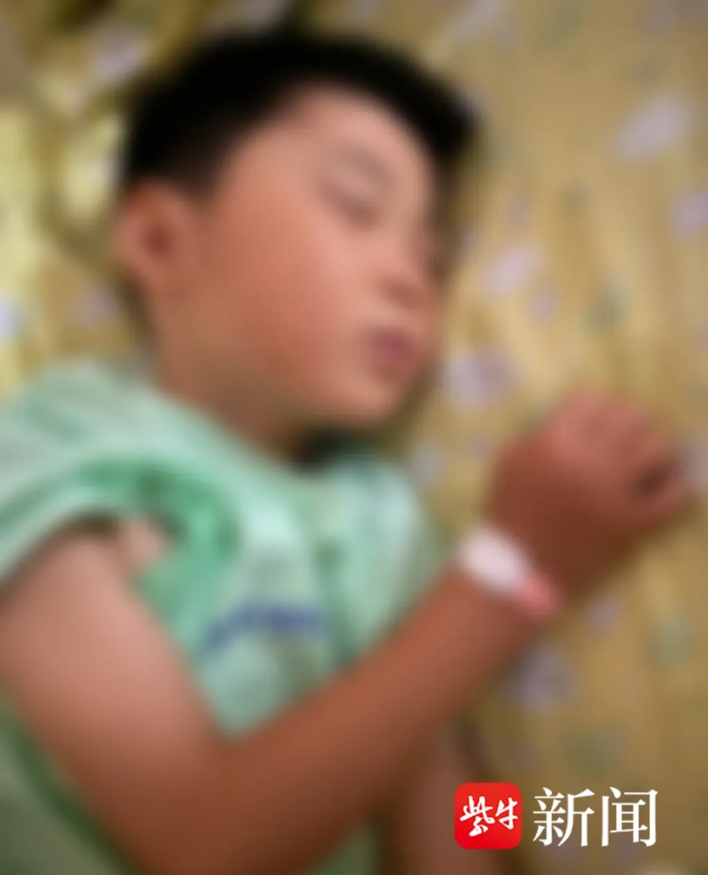 6岁男童打水仗后感染“食脑虫”去世，母亲发文