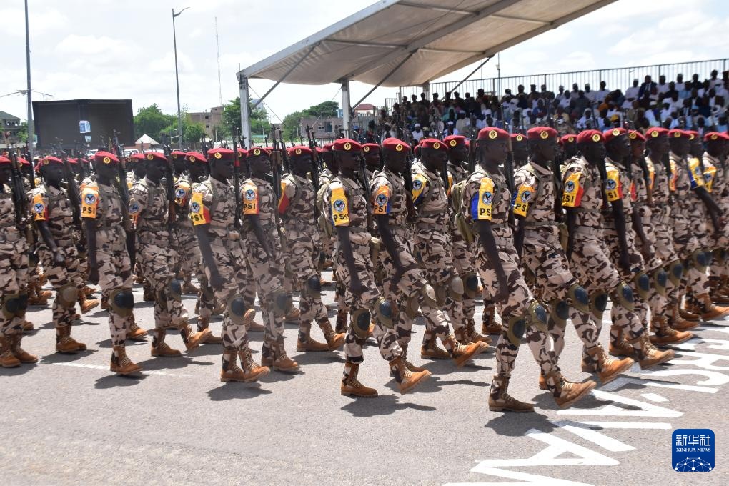 乍得举行庆祝独立65周年活动