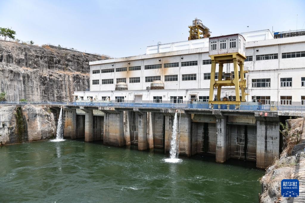 几内亚凯乐塔水电站:印在货币上的中几能源合作标志 几内亚凯乐塔水电站:印在货币上的中几能源合作标志