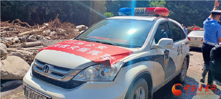 兰州公安“鹰眼”巡航榆中山洪灾区 守护“生命通道”保畅通