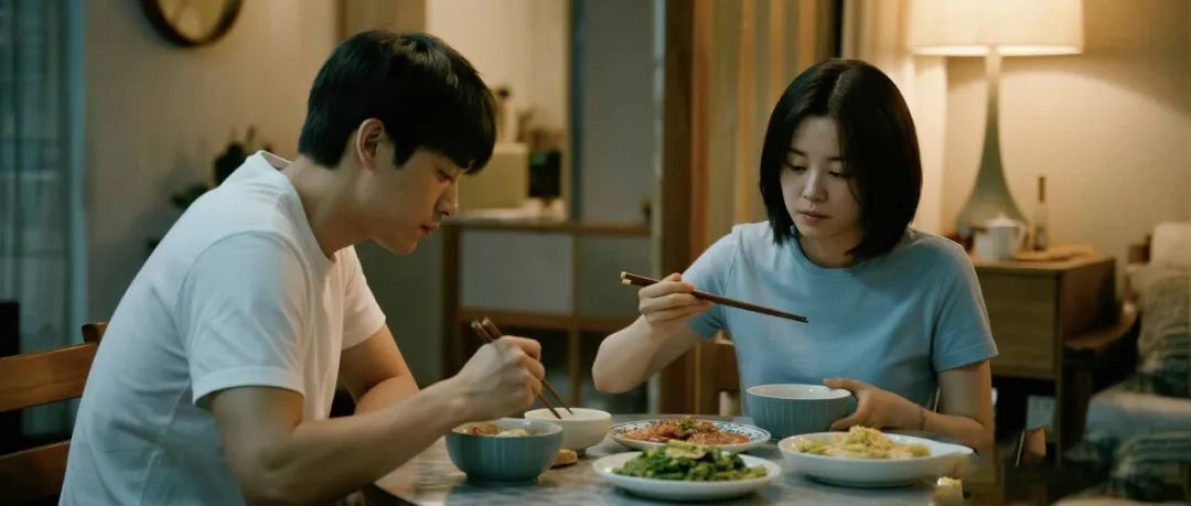 不用节食！吃饭时间一个改变，血糖稳了、脂肪肝轻了、腰围小了