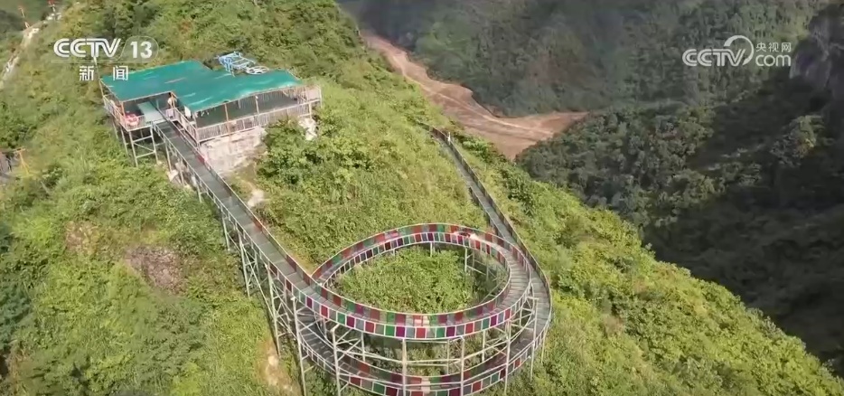 “文旅+”解锁清凉一夏的N种方式 各地花式“避暑游”点燃消费热情 “文旅+”解锁清凉一夏的N种方式 各地花式“避暑游”点燃消费热情