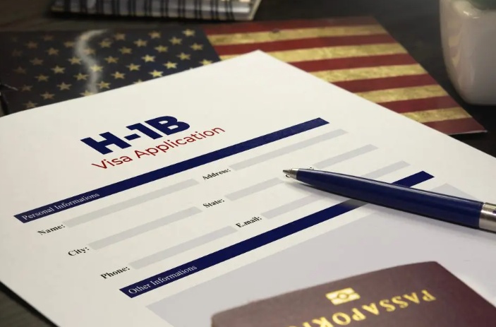 H-1B随机抽签时代终结？美政府推进“高薪优先”