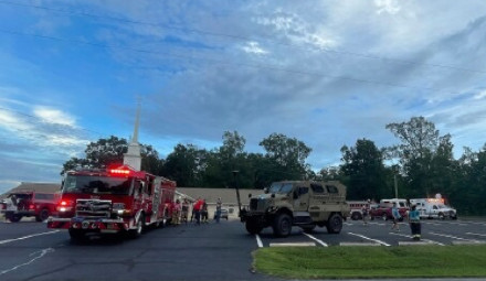 美国弗吉尼亚发生枪击事件多名执法人员中弹 美国弗吉尼亚发生枪击事件多名执法人员中弹