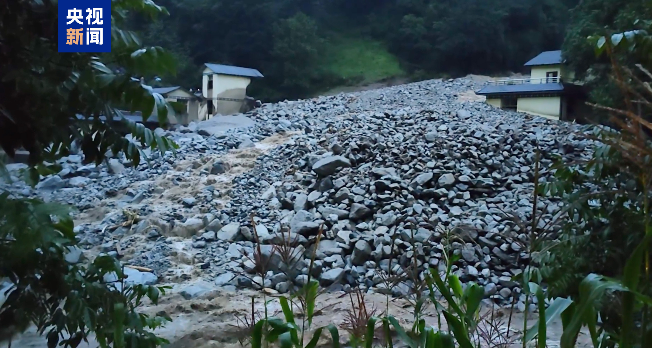 云南怒江泸水市称杆乡自然灾害已致1死3失联