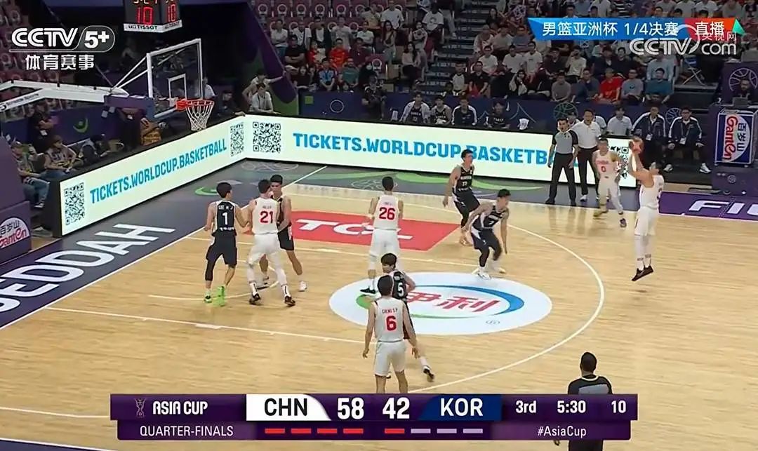 击败韩国队！中国男篮时隔10年再进亚洲杯四强！
