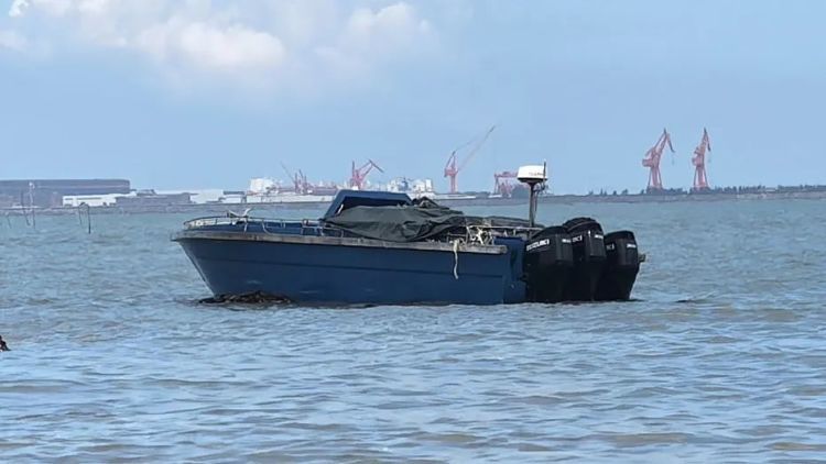 案值逾700万元!海警连续查获2起涉嫌走私香烟案 案值逾700万元!海警连续查获2起涉嫌走私香烟案