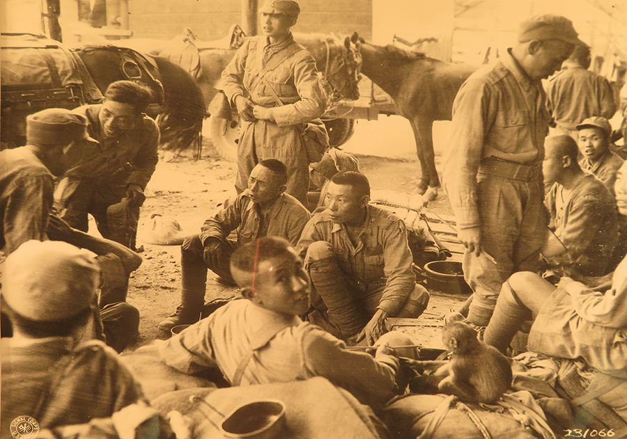 看完《南京照相馆》 再来看看今天首次公布的抗战老照片