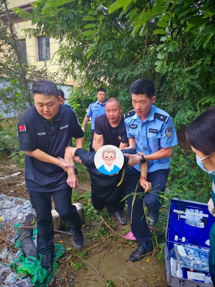 奖励牛肉罐头！老人走失一天两夜未归，三条警犬半小时找回