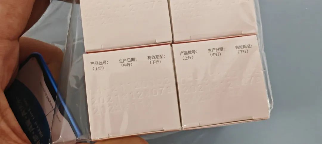 前职工称郑州知名海洋公园长期给海豚用镇静药物，还疑治疗不当致狼崽死亡，多方回应