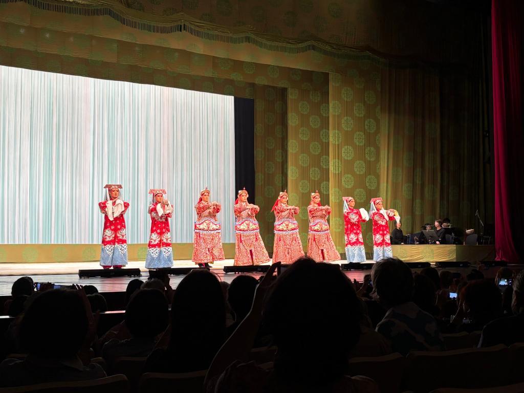 曲终人不散 京韵连两岸——大陆京剧名家赴台演出记