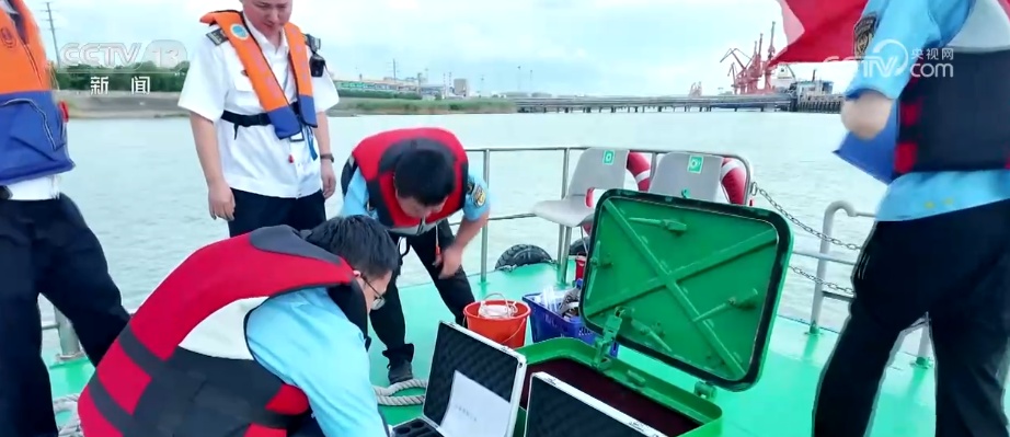 科技加持织密水、陆、空立体式监测网 “把脉问诊”母亲河确保“黄金水道”绿色通行