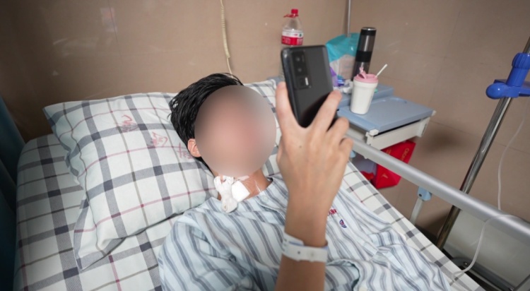 手像戴了手套……男子吃外卖后上吐下泻险瘫痪！就医发现患“怪病”