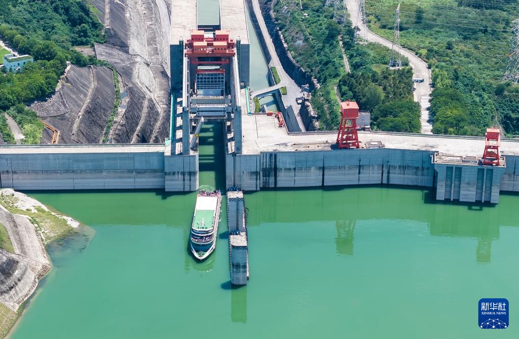 三峡升船机累计客运量突破200万人次 三峡升船机累计客运量突破200万人次