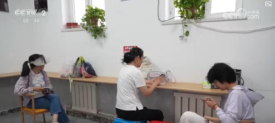 特色美食点燃城市“烟火气” ：早市经济展现消费新活力