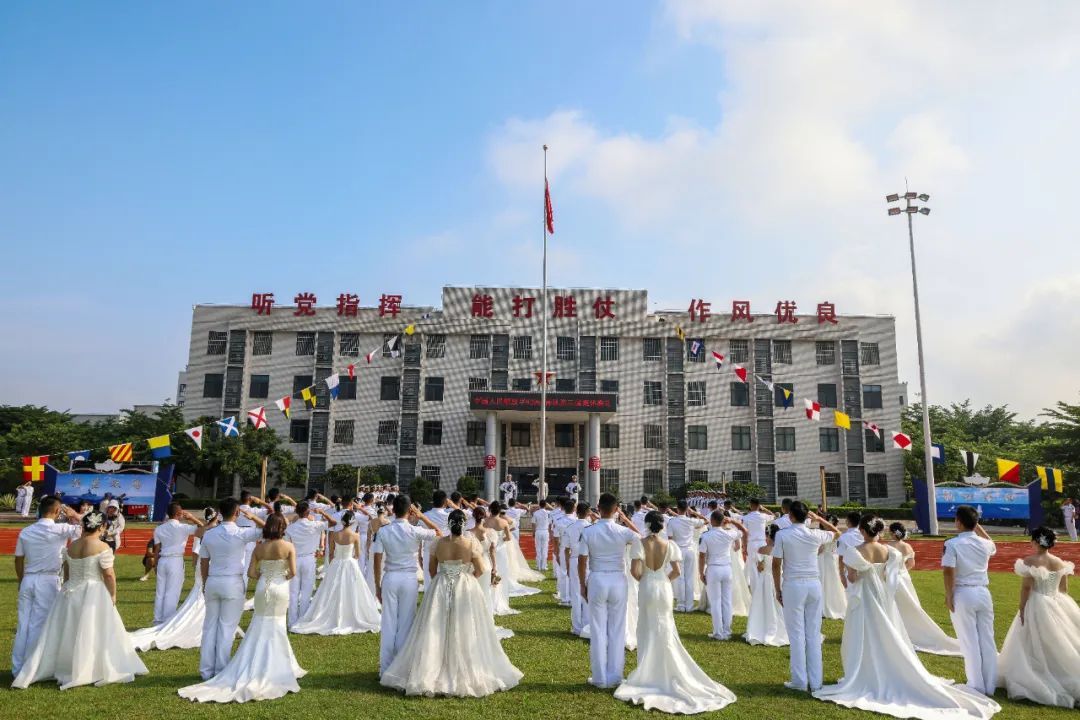 恭喜，他们结婚了！