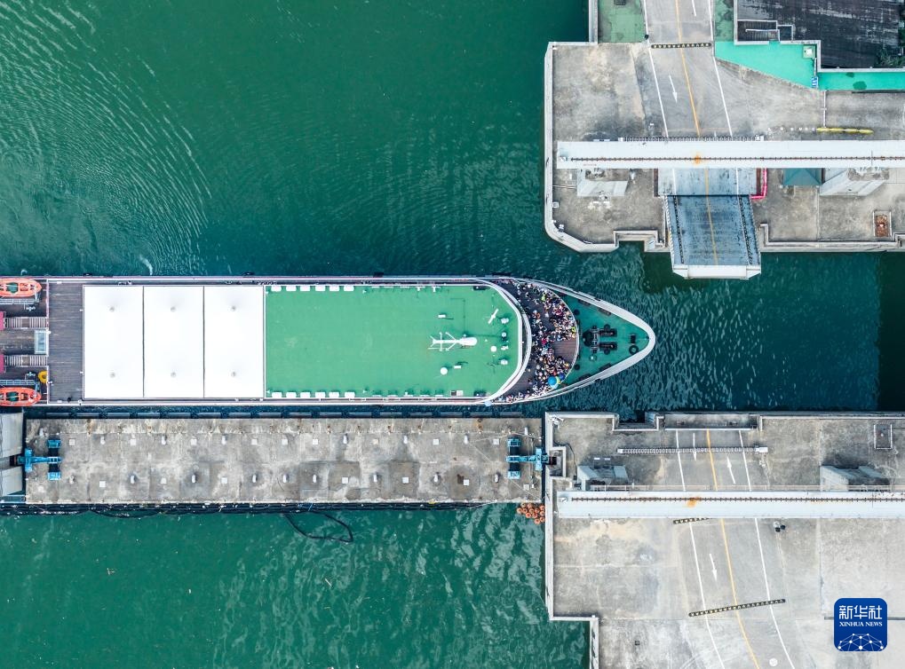 三峡升船机累计客运量突破200万人次 三峡升船机累计客运量突破200万人次