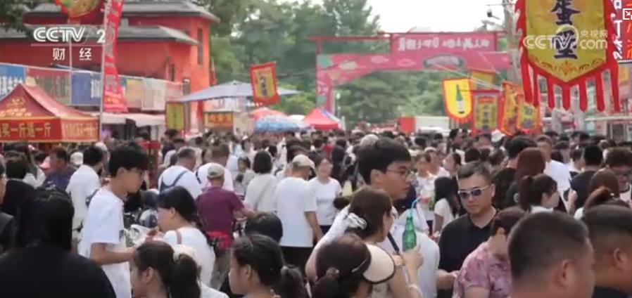 特色美食点燃城市“烟火气” ：早市经济展现消费新活力