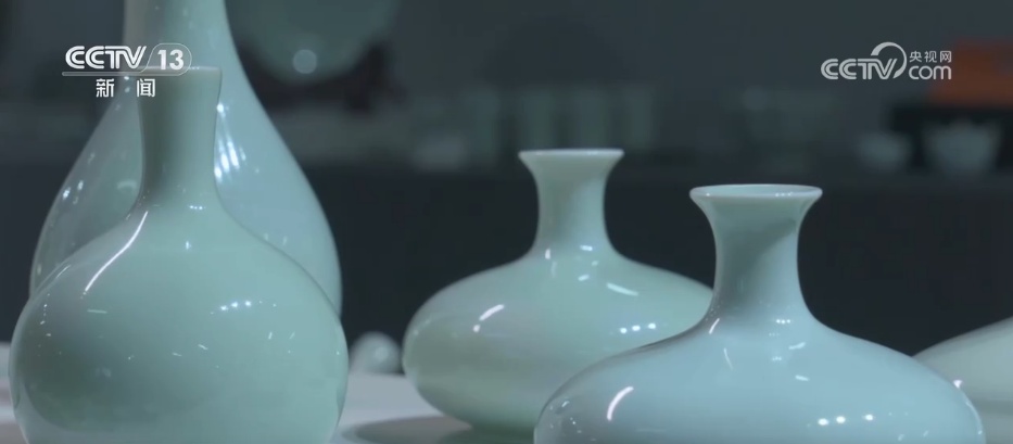 | “邂逅”绝美“中国色” “雨过天青”汝窑里的千年雅韵