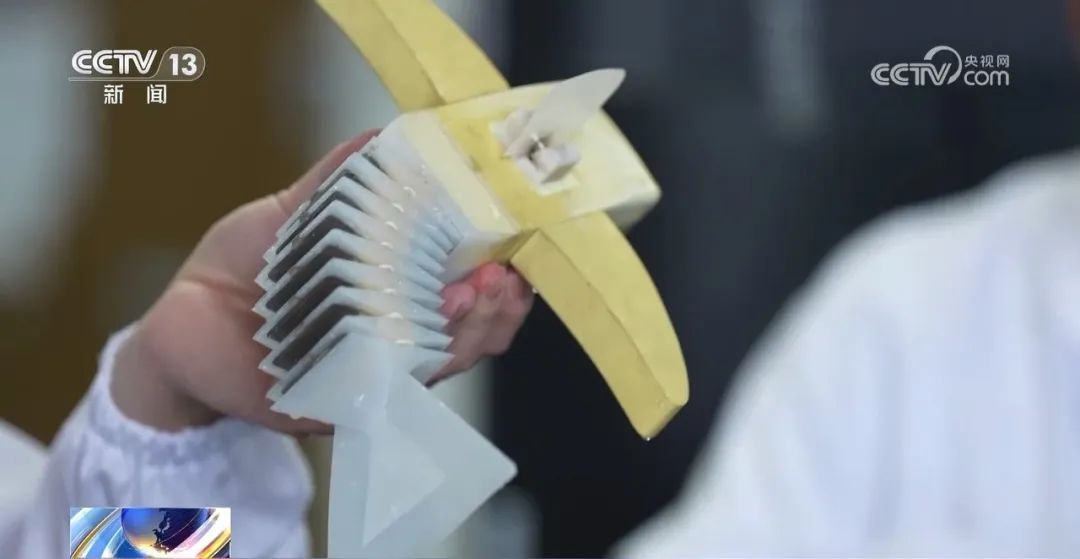 可潜入4000米深海！我国研制“机器鱼”来了→