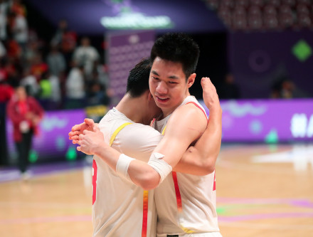 亚洲杯中国男篮晋级决赛